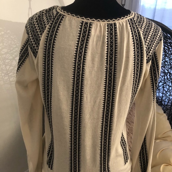 Hobo light black on white sweater - Picture 4 of 8